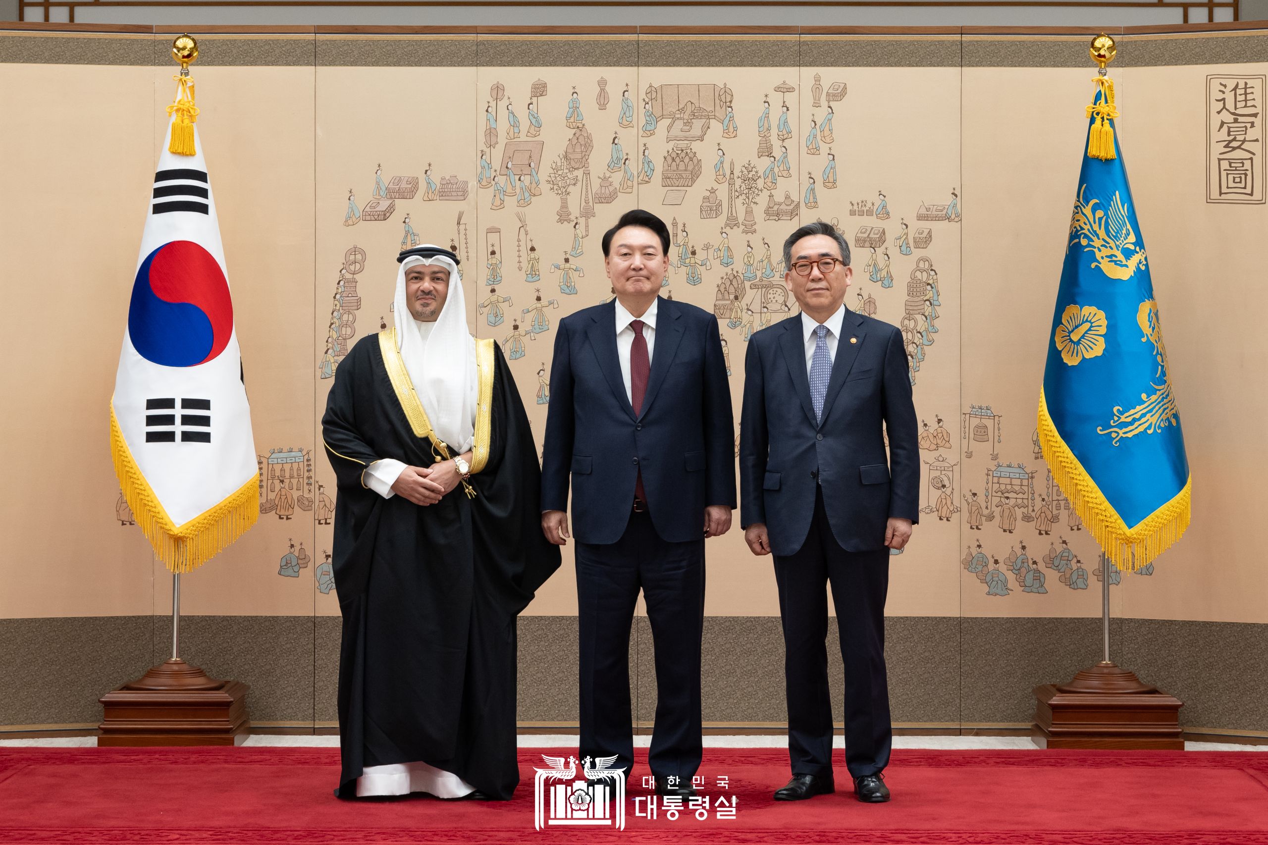 Ambassadors-Designate to ROK Present Credentials to President